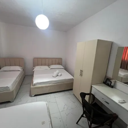 Lägenhetshotell Xh Golem (Tirana)